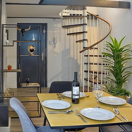 Duplex Moderno En Alameda Apartman Sevilla Kültér fotó