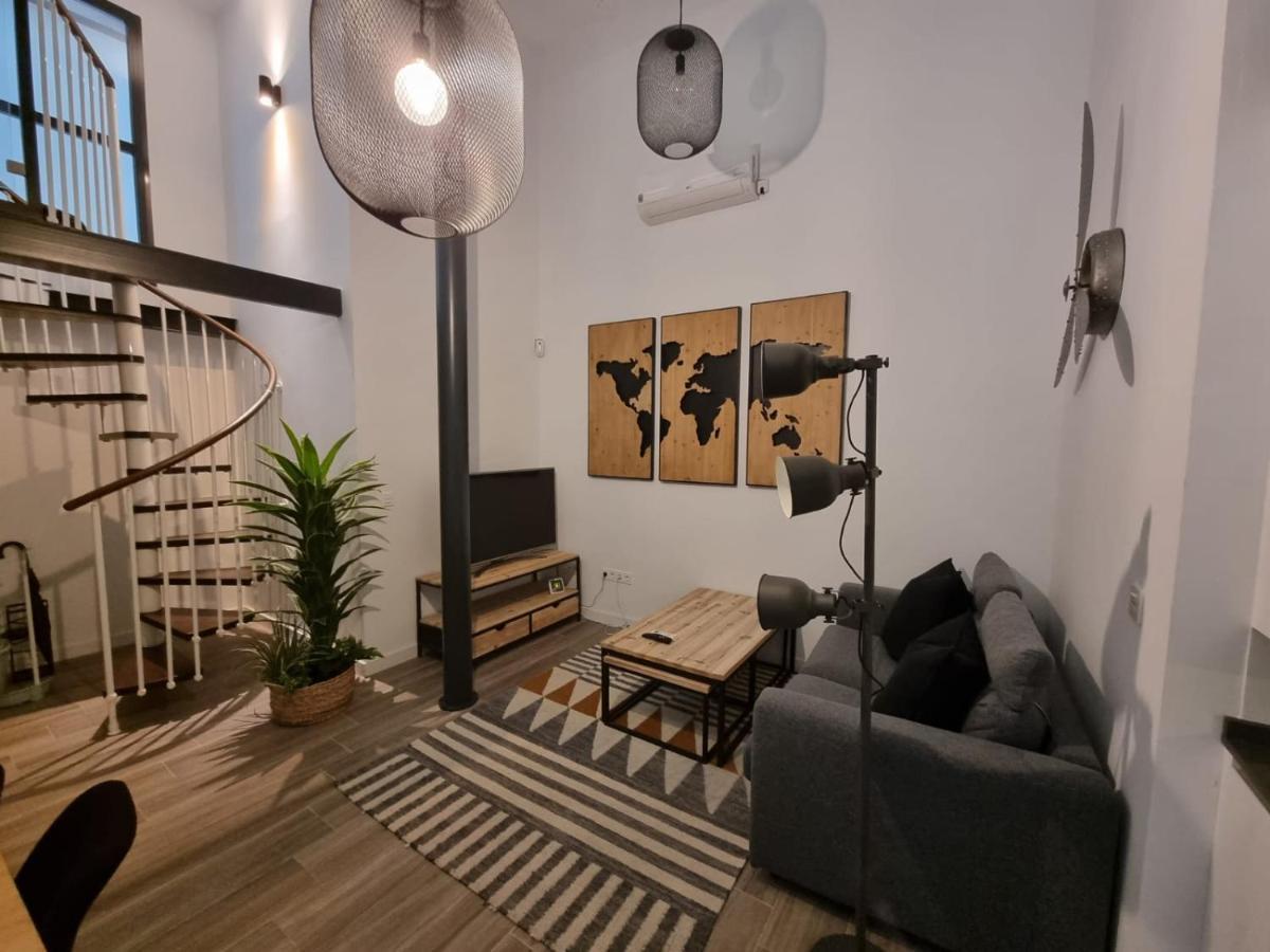 Duplex Moderno En Alameda Apartman Sevilla Kültér fotó