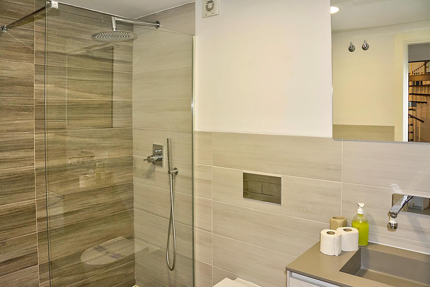 Duplex Moderno En Alameda Apartman Sevilla Kültér fotó